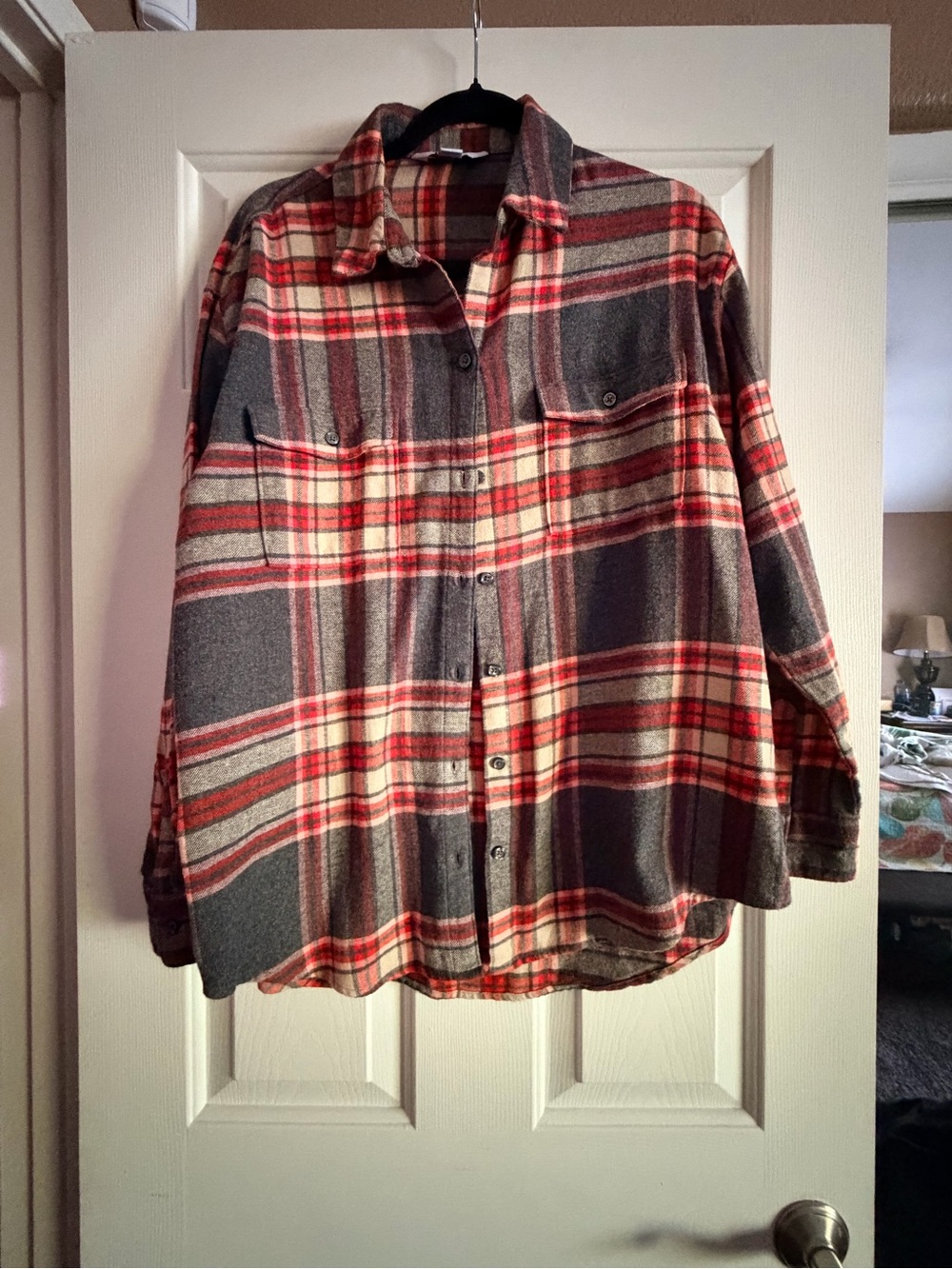 Old Navy Red, Gray and Cream Plaid Button-Down Shirt The boyfriend shirt